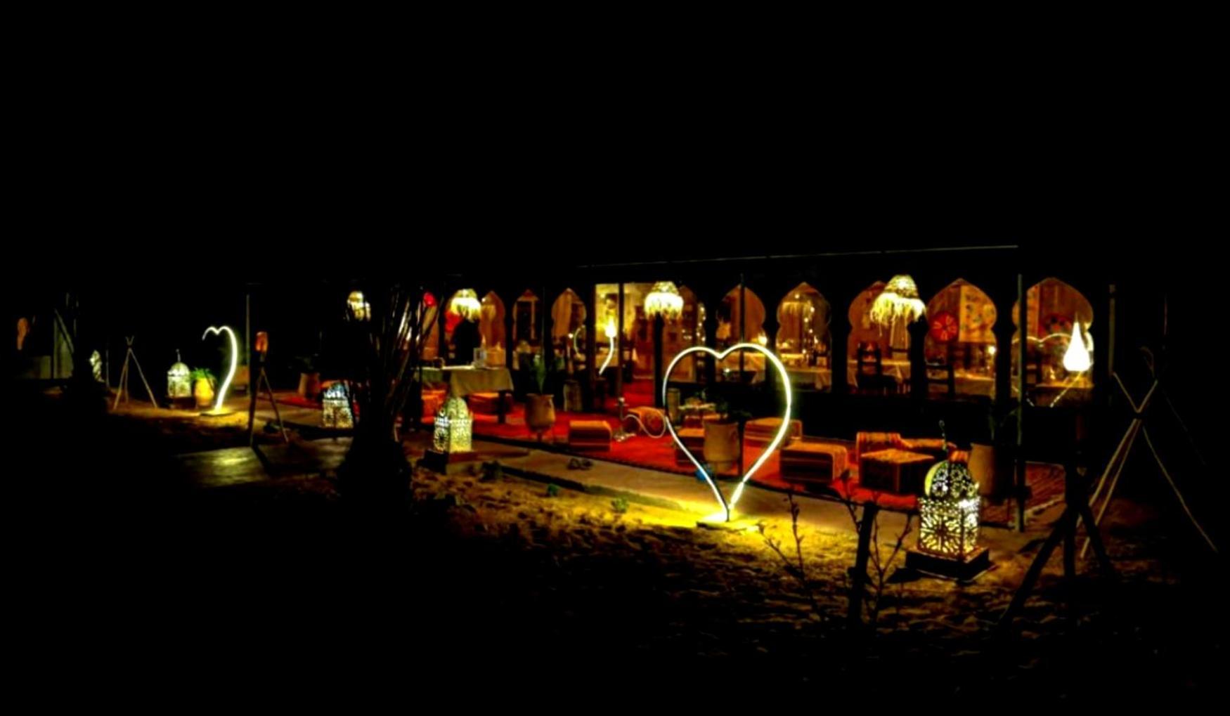 Bed and Breakfast Luxury Bedouin Camp Merzouga Exterior foto